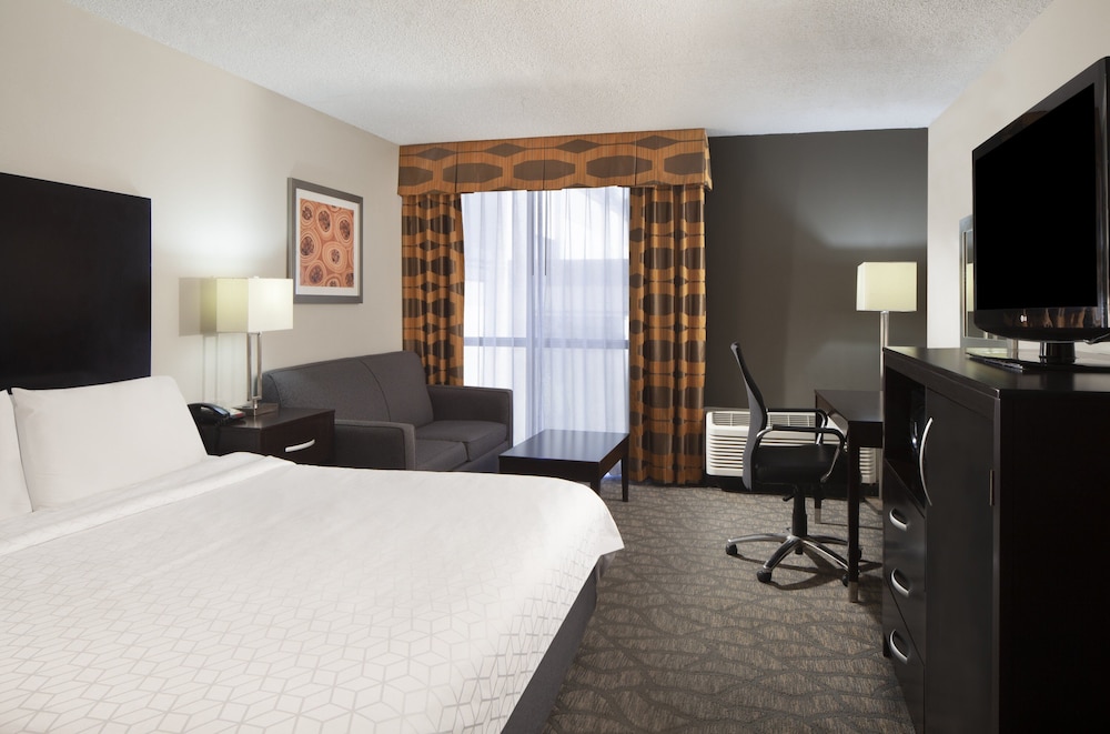 Holiday Inn Corpus Christi Arpt & Conf Ctr by IHG - photo 12