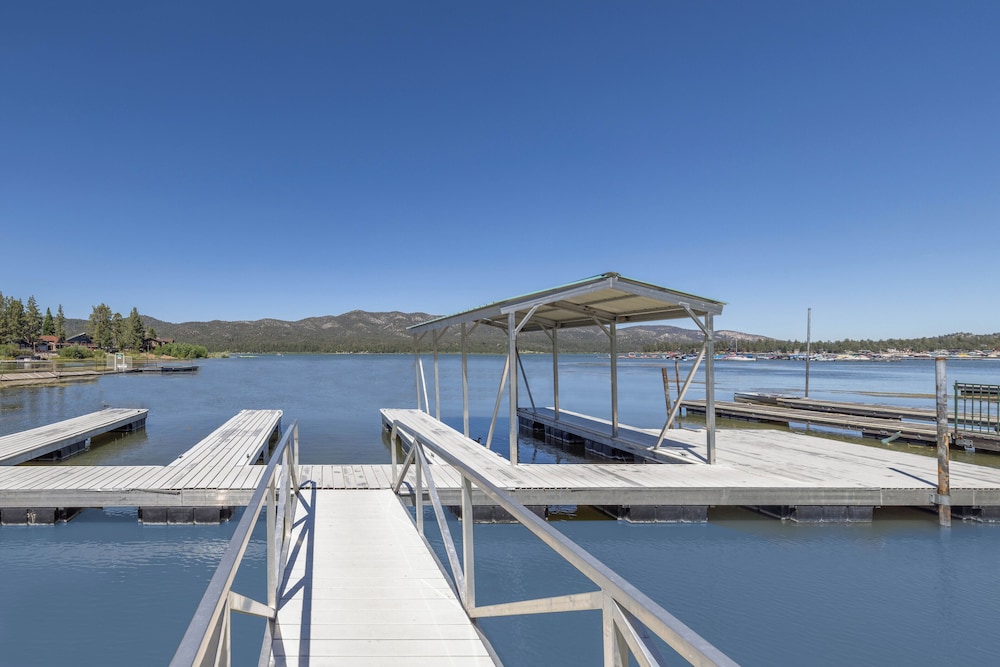 Big Bear Lakefront Lodge - photo 114