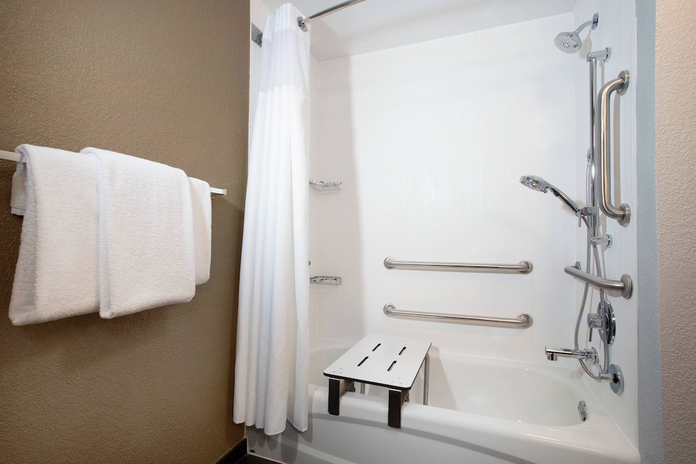 Courtyard by Marriott Orlando Altamonte Springs Maitland - photo 17