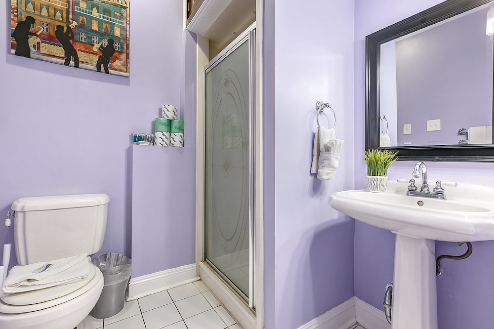 Canal Express Rooms - photo 33