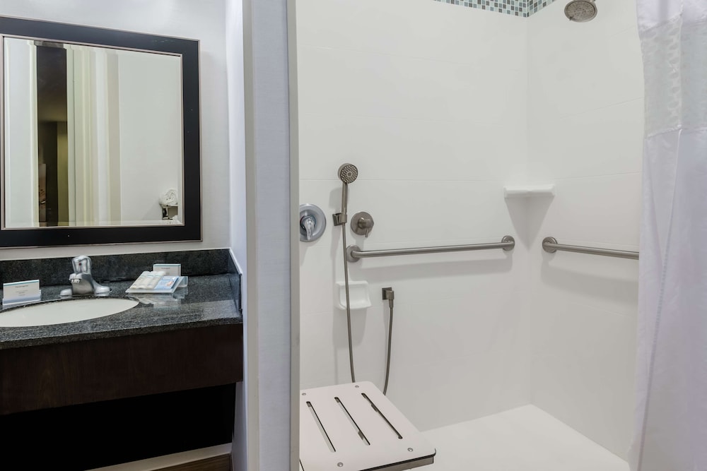 Hilton Garden Inn West Palm Beach Airport - photo 25