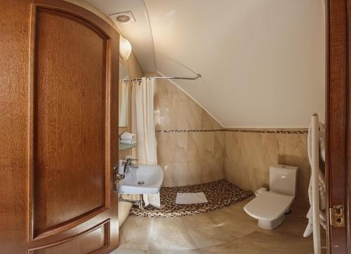 Zelena Sadyba in Serednye, Ukraine