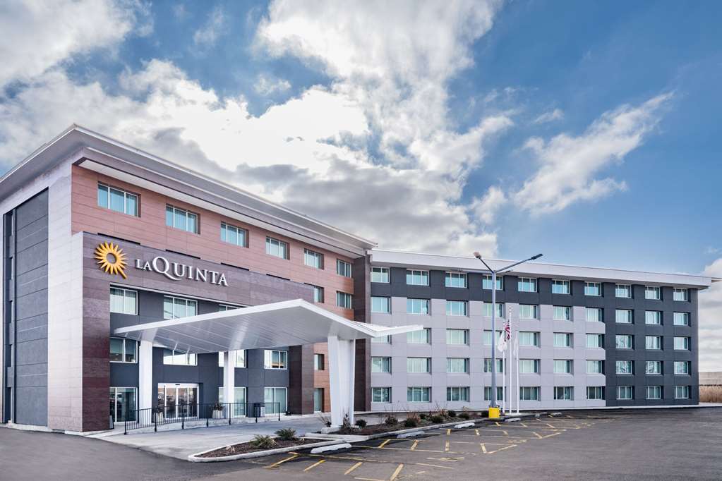 La Quinta by Wyndham Chicago O'Hare Airport - photo 2