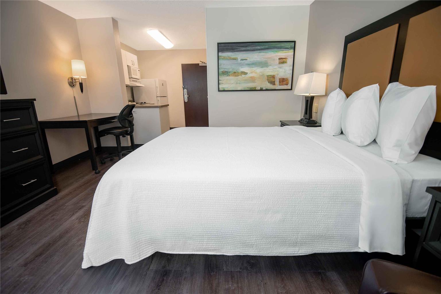 Extended Stay America Suites Tampa Airport Spruce Street - photo 7