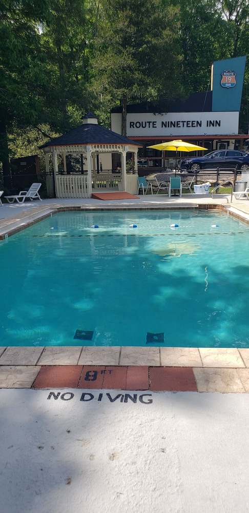 Route 19 Inn - photo 24