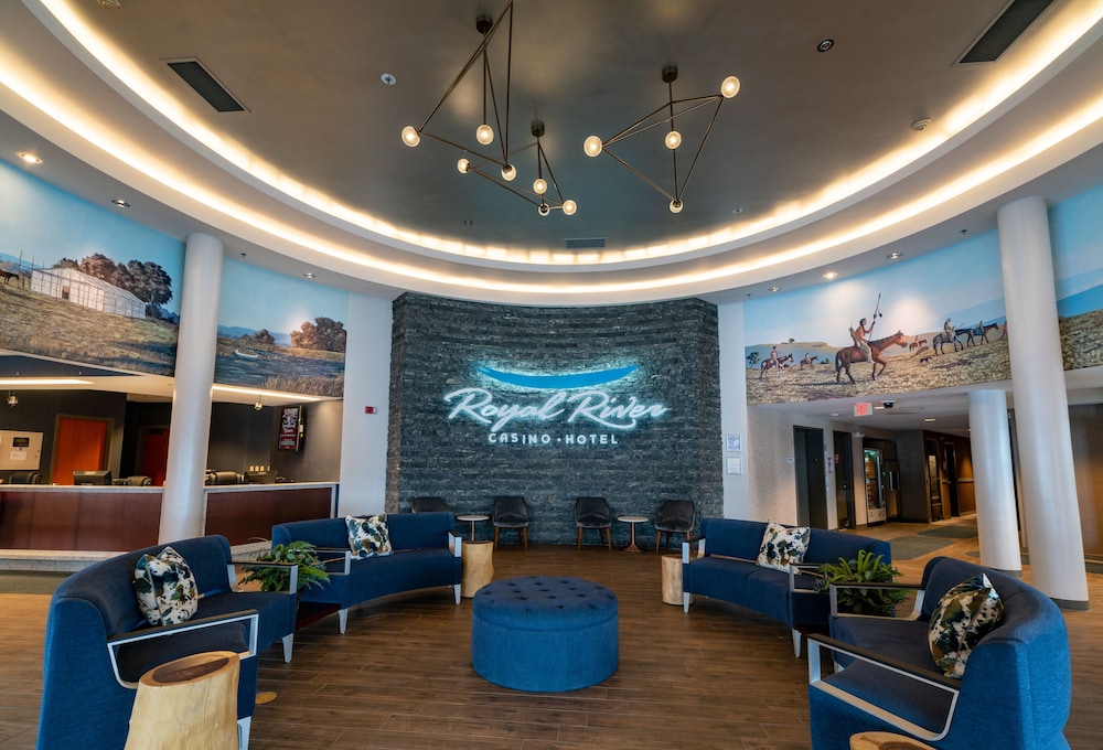 Royal River Casino and Hotel - photo 2