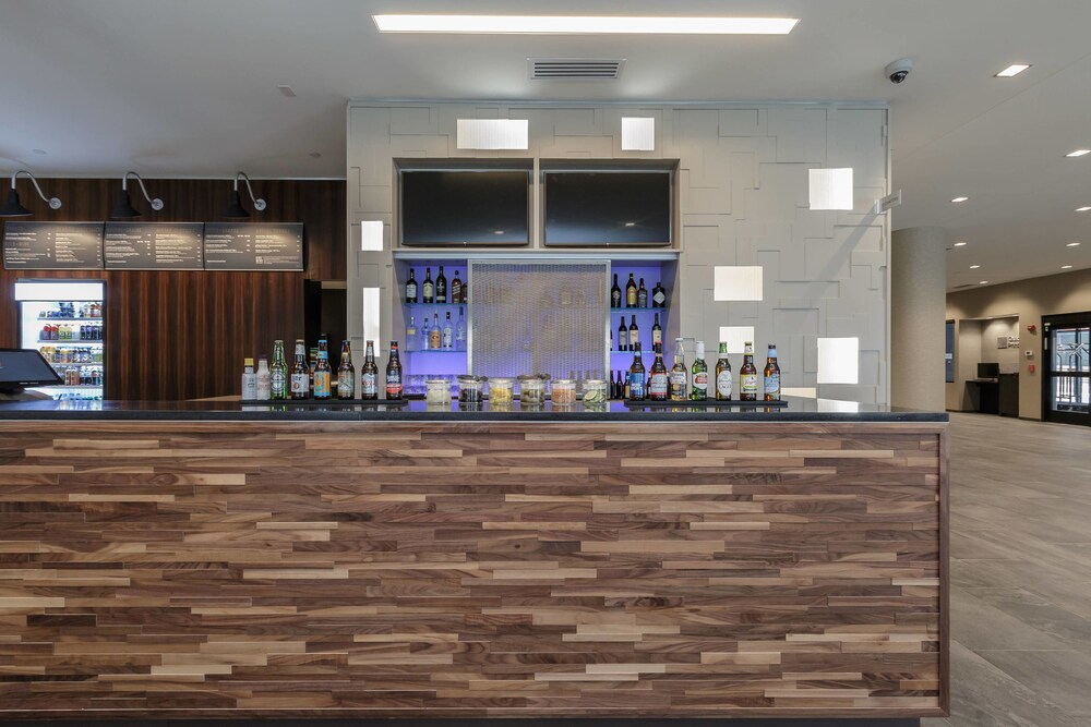 Courtyard by Marriott South Bend Downtown - photo 26