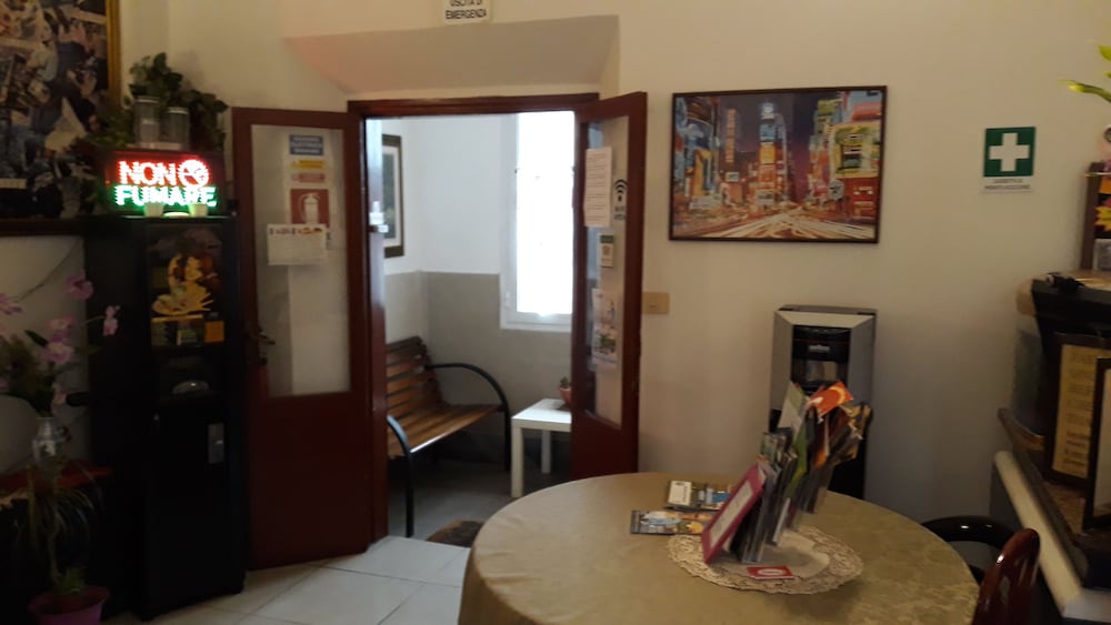 Hotel Houston in Livorno, Italy