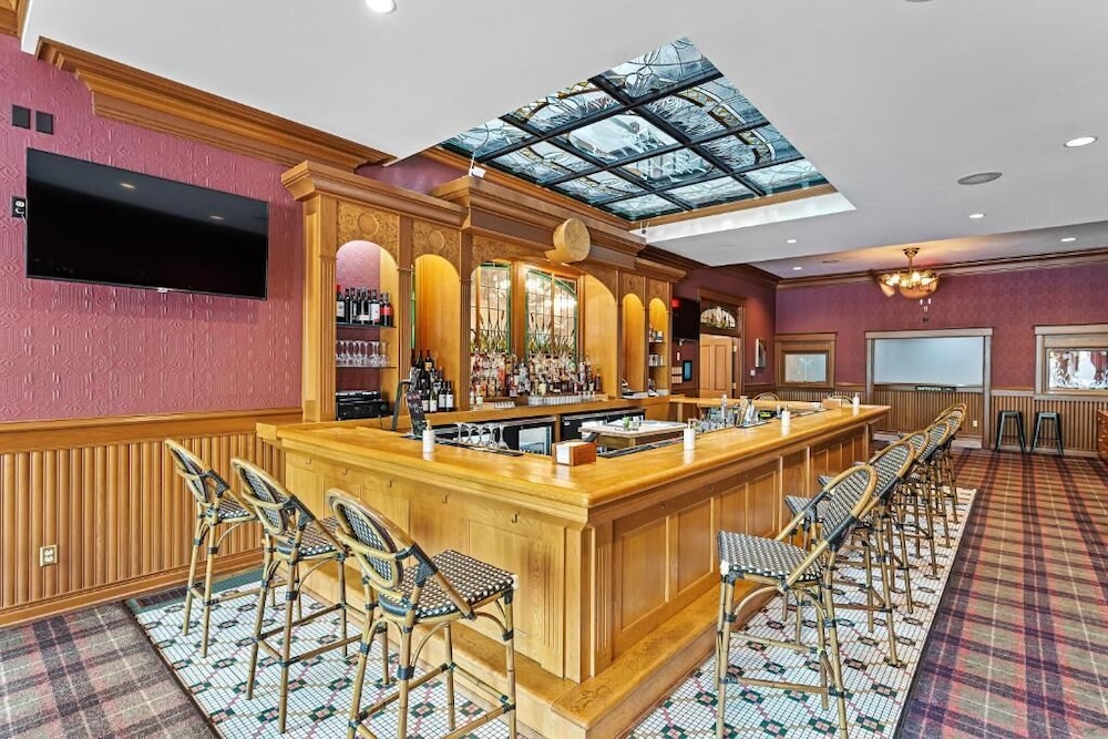 The Audubon Hotel and Event Venue - photo 27