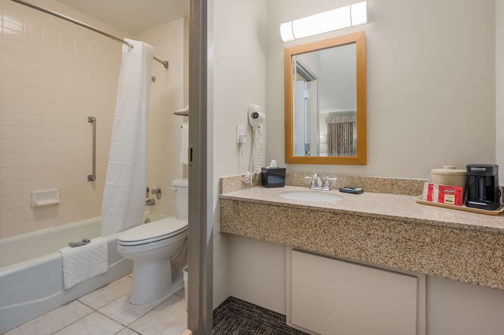 Best Western University Inn - photo 22
