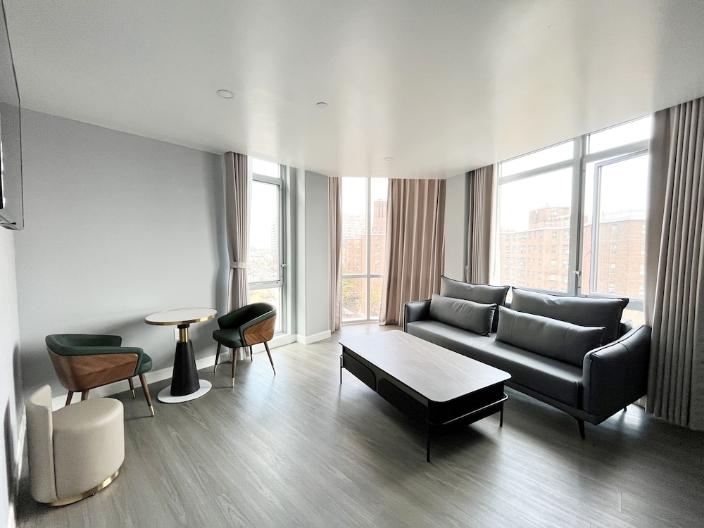 Starlight Hotel - photo 13