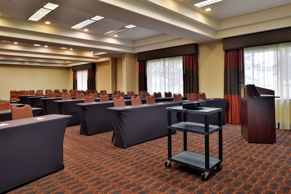 Hampton Inn Idaho Falls Airport - photo 44