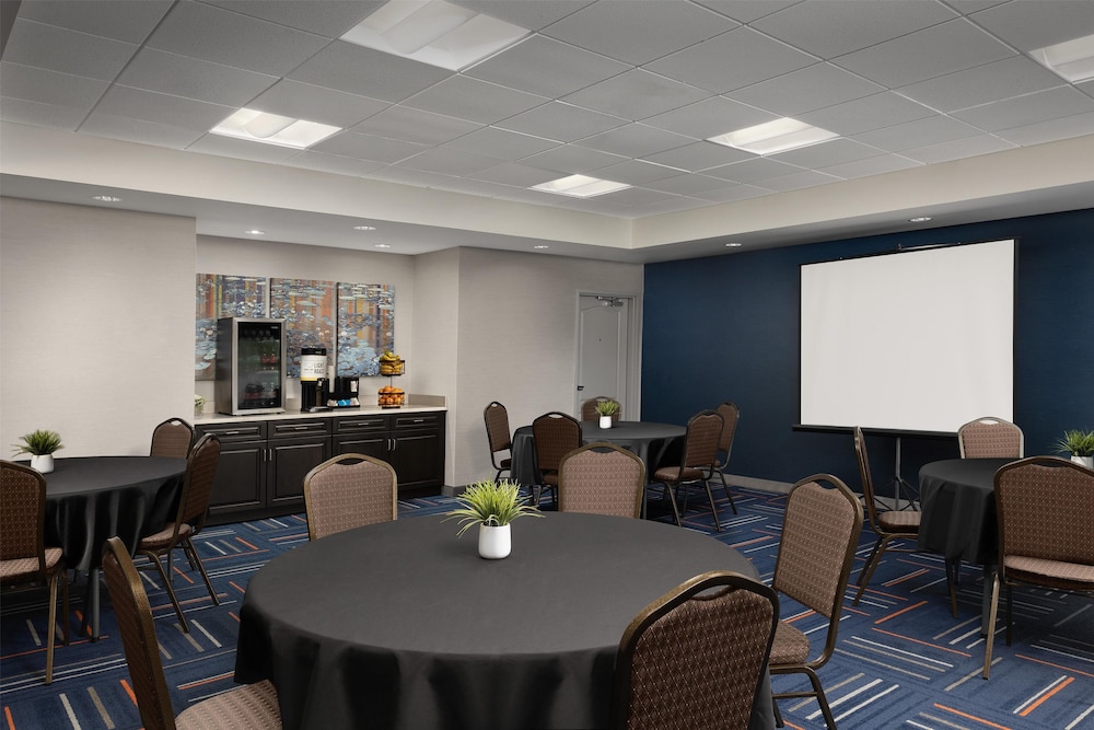 Home2 Suites by Hilton Huntsville Research Park Area AL - photo 40