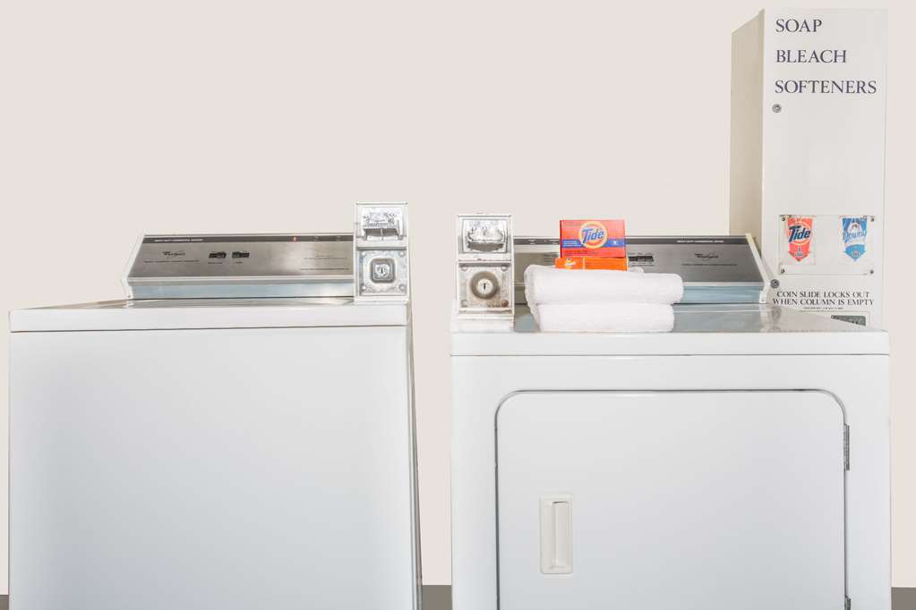 Travelodge by Wyndham Deltona - photo 31