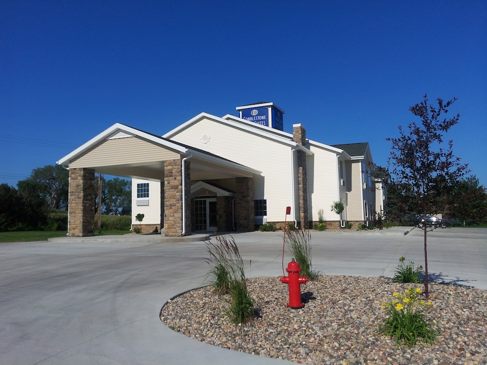 Cobblestone Inn & Suites Hartington pet-friendly hotel Hartington