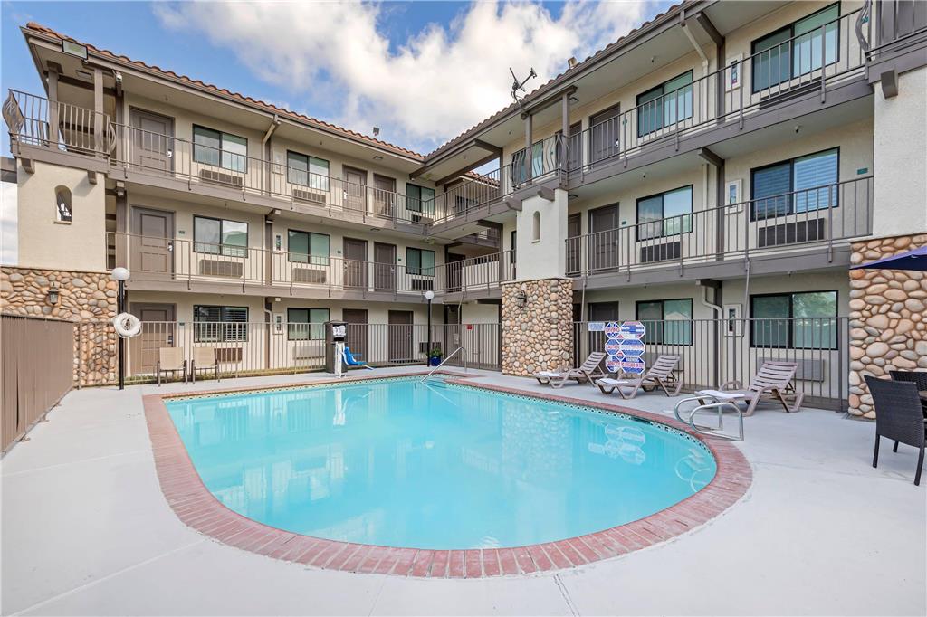 Hillstone Inn Tulare an Ascend Collection Hotel - photo 28