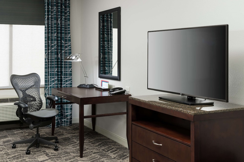 Hilton Garden Inn DFW North Grapevine - photo 23