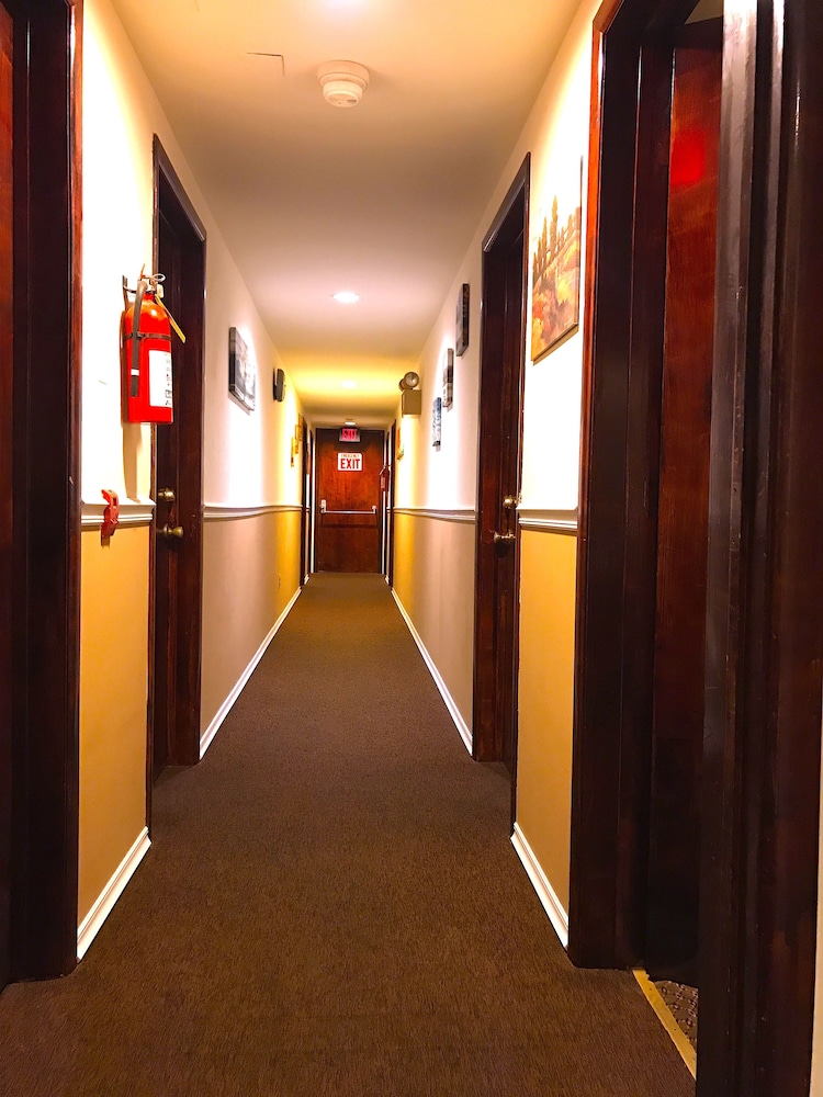 Buoy16 Motel - photo 6
