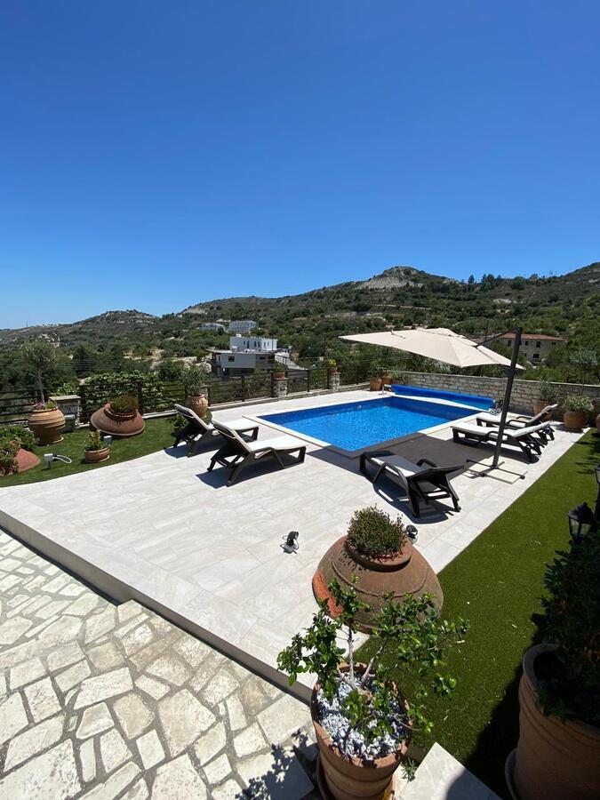 Lefkara Villa