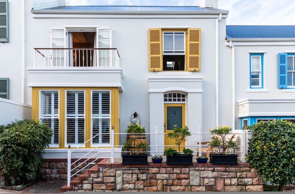 Modern Coastal Townhouse at The Majestic