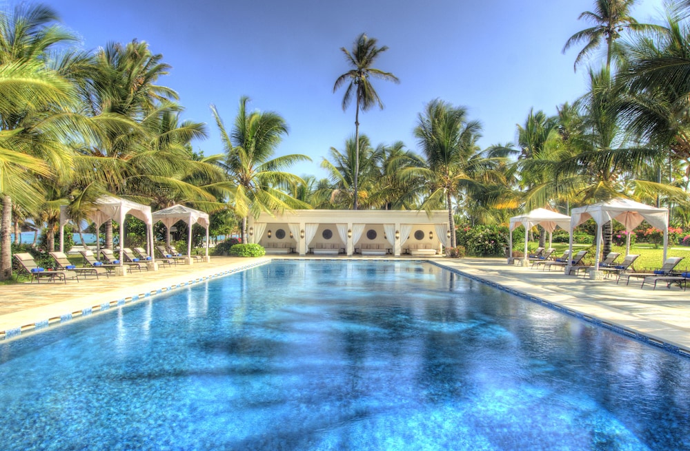Baraza Resort & Spa Zanzibar — 5-Star Luxury Hotel in Zanzibar, Tanzania