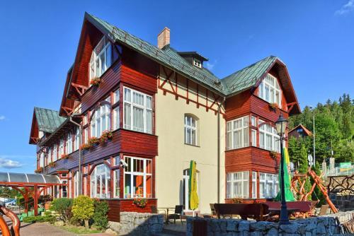 Hotel Rezydencja - carbon neutral hotel in Karpacz