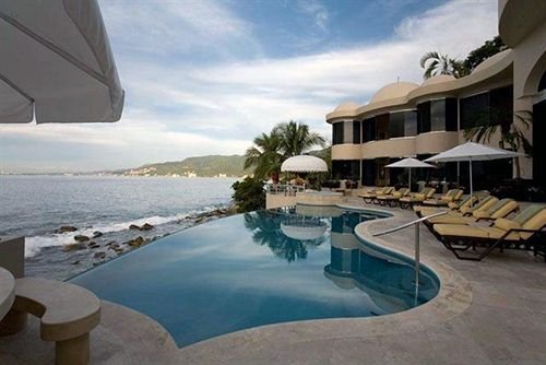 Villa Paraiso — 4-Star Luxury Hotel in Puerto Vallarta, Mexico