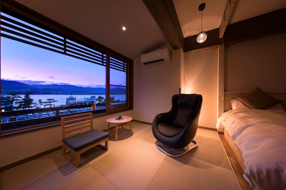 Hotel Miyajima Villa — Hatsukaichi
