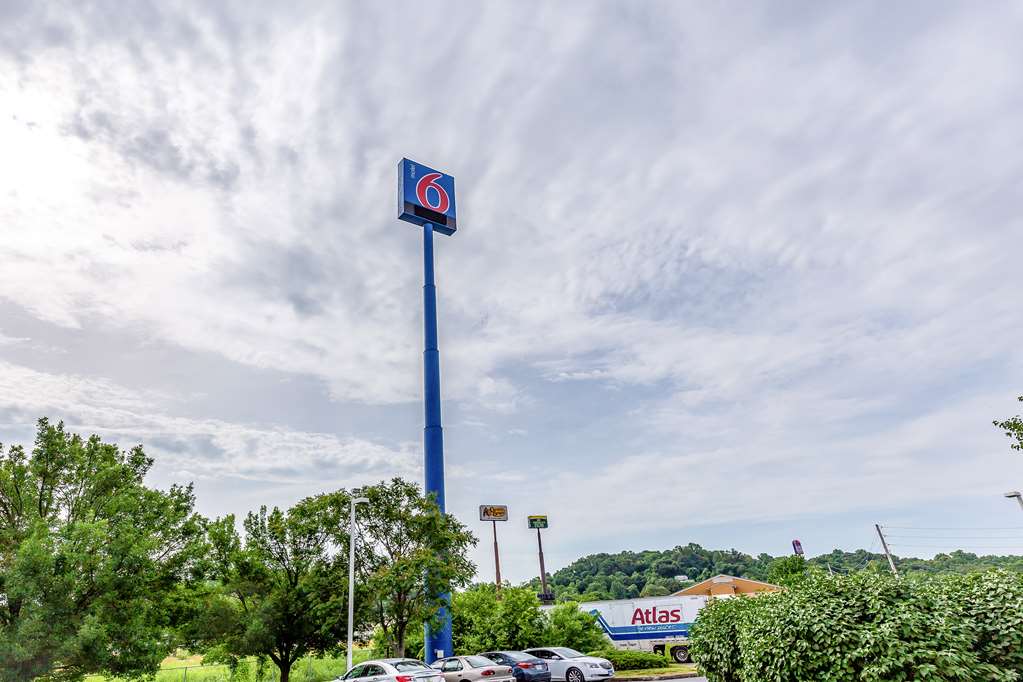 Motel 6 Caseyville IL Caseyville Il - photo 2