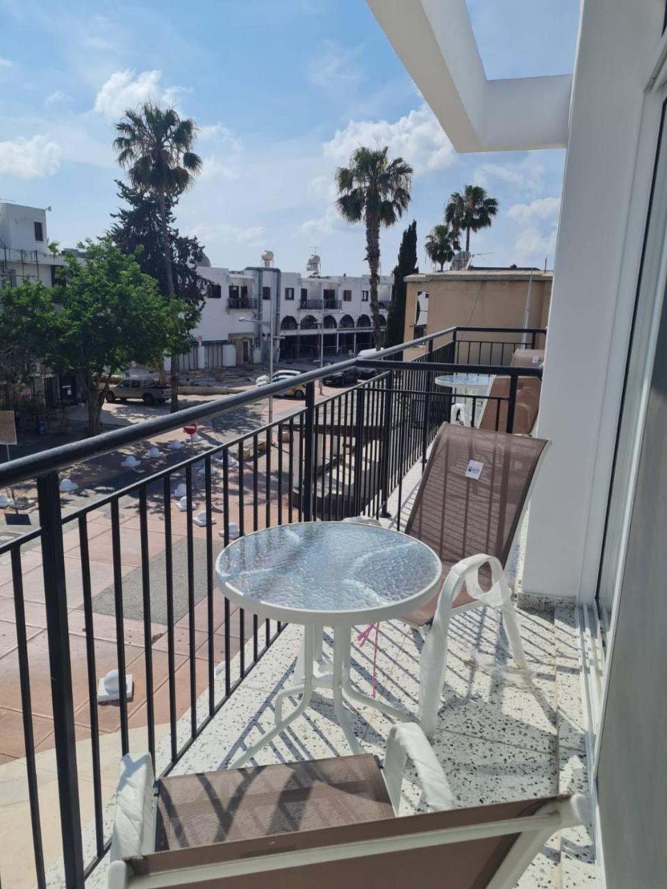 Almyria Apartments By IMH Travel & Tours