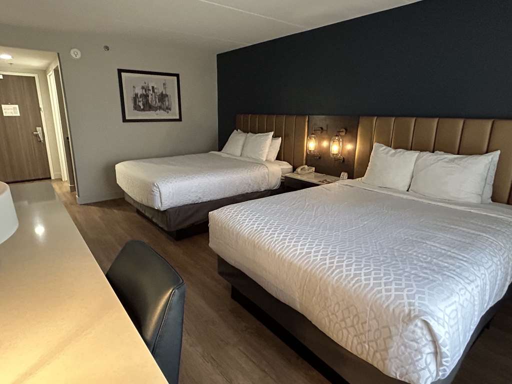 Best Western Plus Meadowlands - photo 6