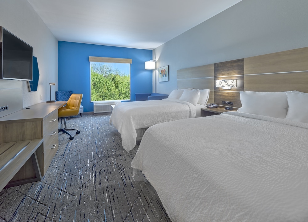 Holiday Inn Express Huntsville Space Center by IHG - photo 11
