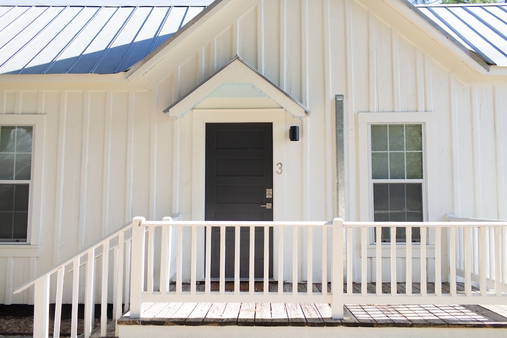 Farmstead Round Top - photo 13