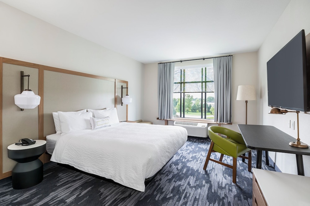 Fairfield Inn & Suites by Marriott Minneapolis North Blaine - photo 12
