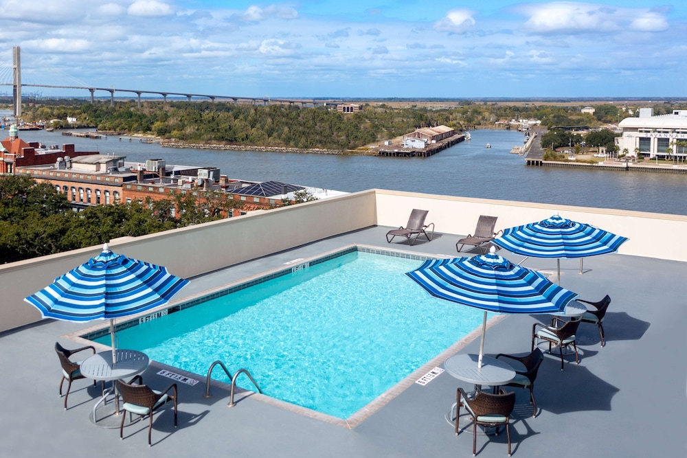 Hampton Inn Savannah Historic District - photo 33