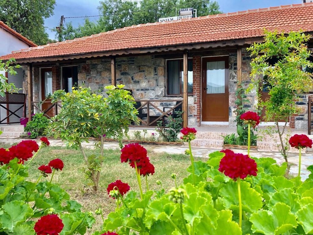 Salkim Sahil Evi — Marmaris