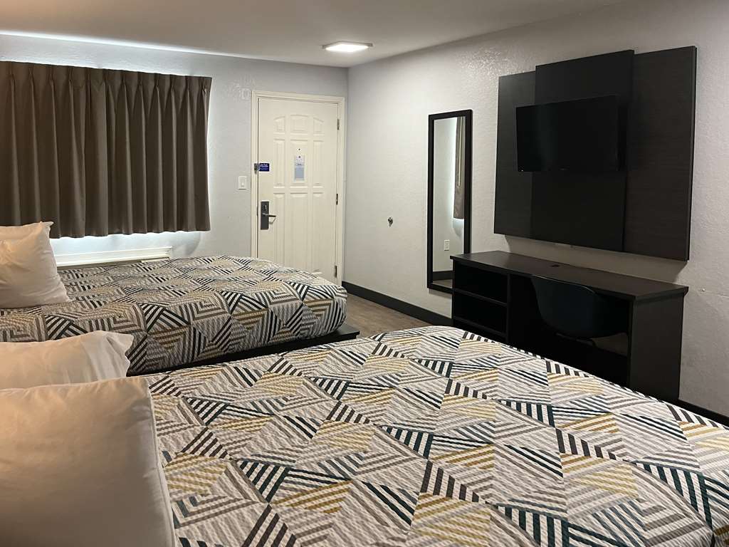 Motel6 Seguin TX - photo 13