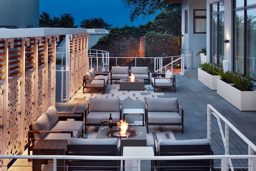Casa Madrona Hotel & Spa - photo 76