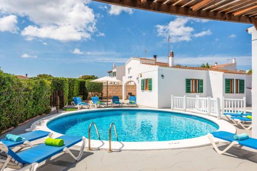 Las Petunias in Ciutadella, Spain