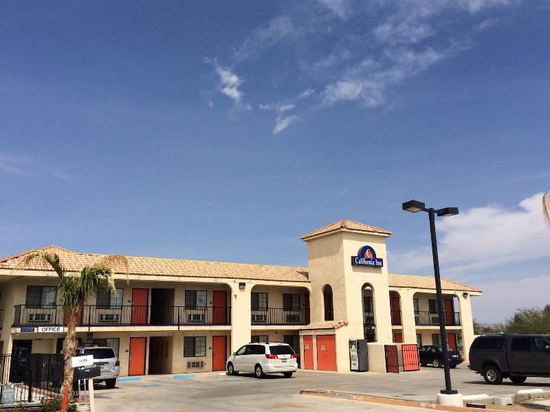 California Inn & Suites Adelanto US 395 - photo 2