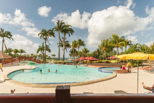 Studio Premium piscine et bord de mer — 4-Star Luxury Hotel in Sainte-Luce, Martinique
