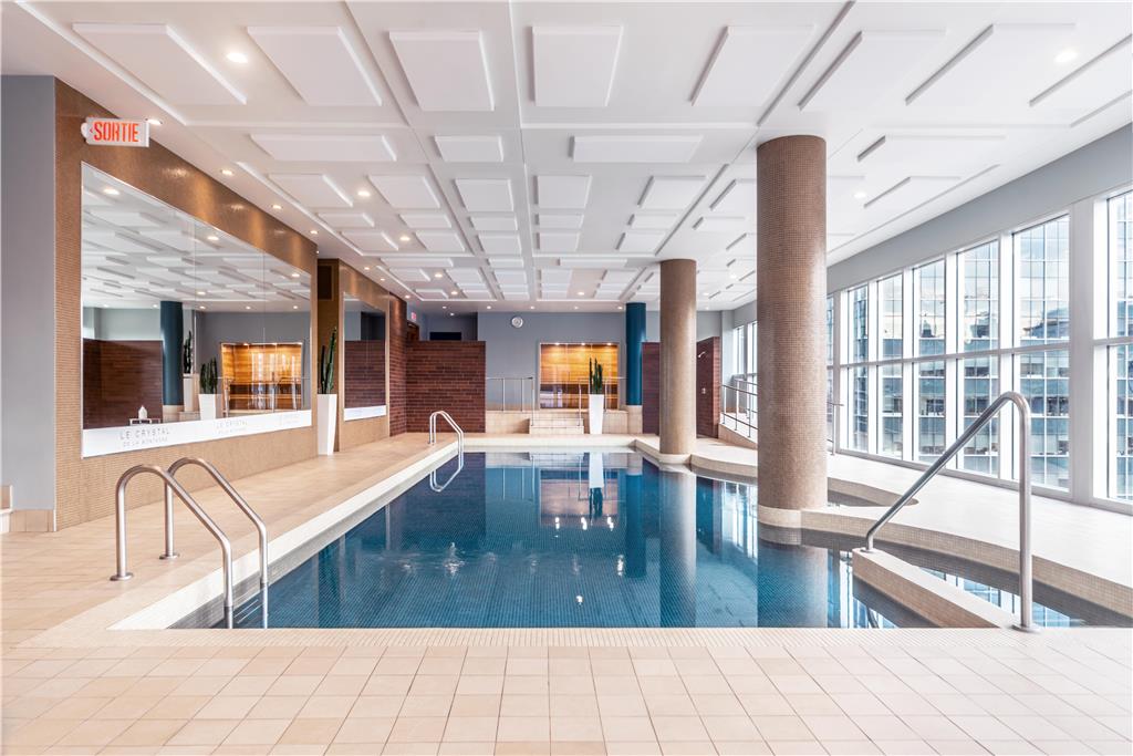 Warwick Le Crystal Montreal — Montreal — photo 3