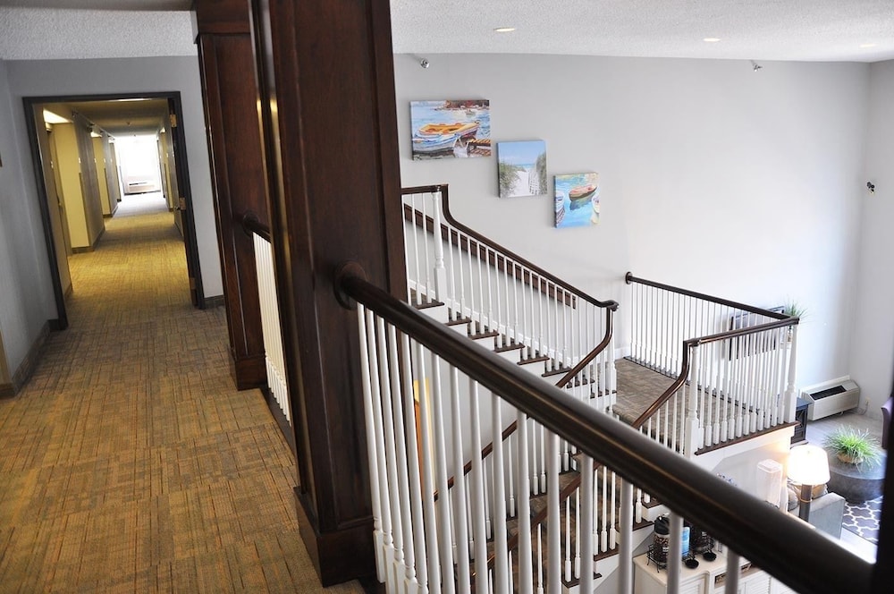 Dunes Express Inn & Suites - photo 32