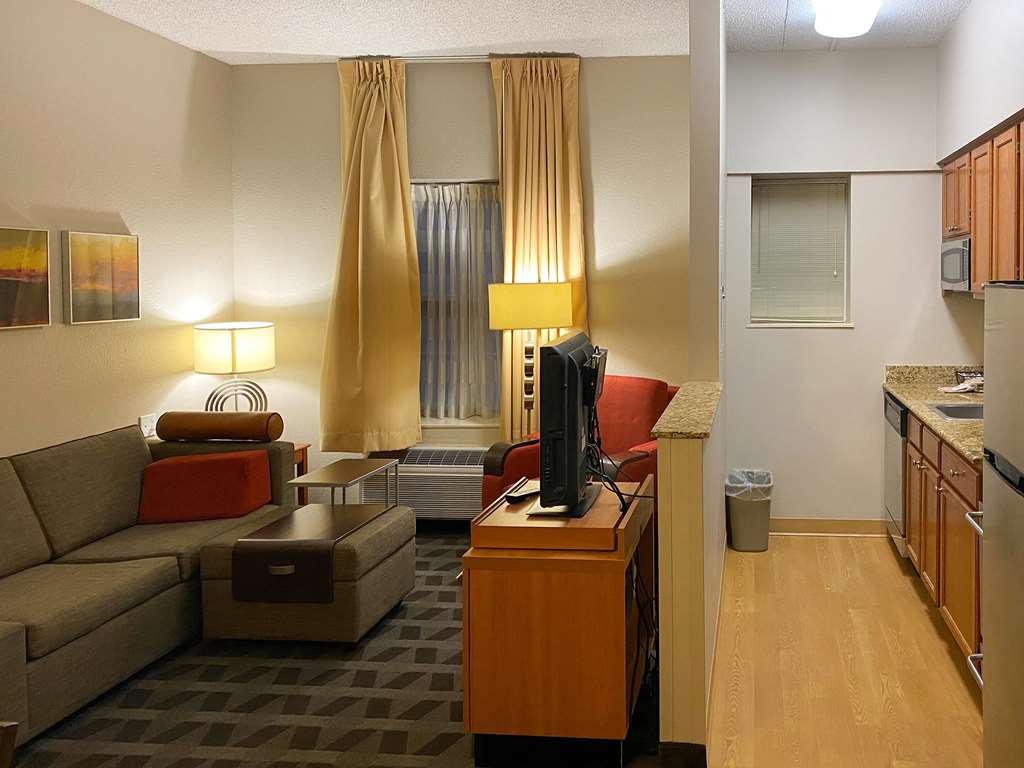 MainStay Suites Middleburg Heights Cleveland Airport - photo 12