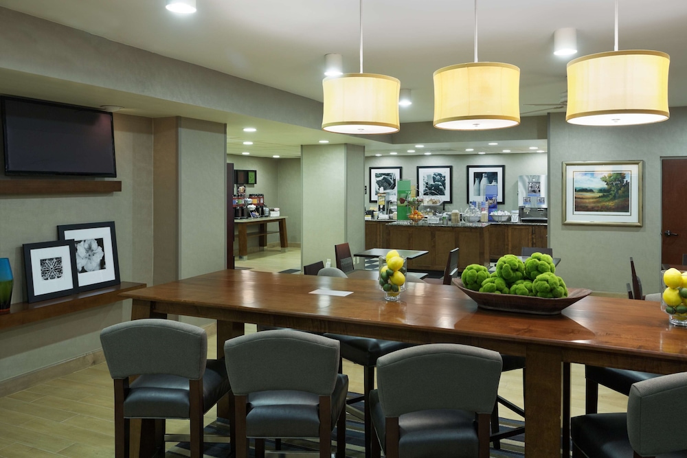 Hampton Inn Charlotte University Place - photo 16
