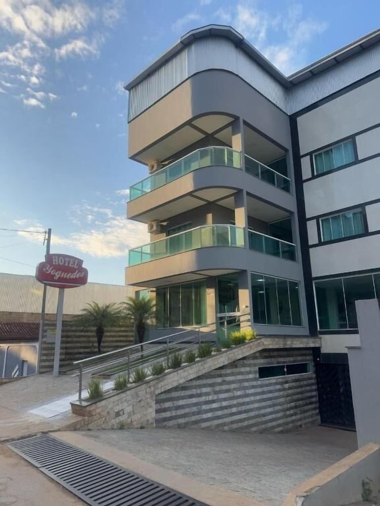 Hotel Yoguedes — 4-Star Luxury Hotel in Padre Paraiso, Brasil