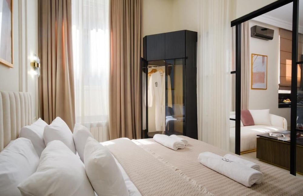 BB Signature Collection - last minute hotel in Tbilisi