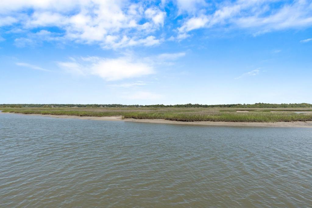 Kings Lynn Inn by Oak Island Accommodations - photo 9