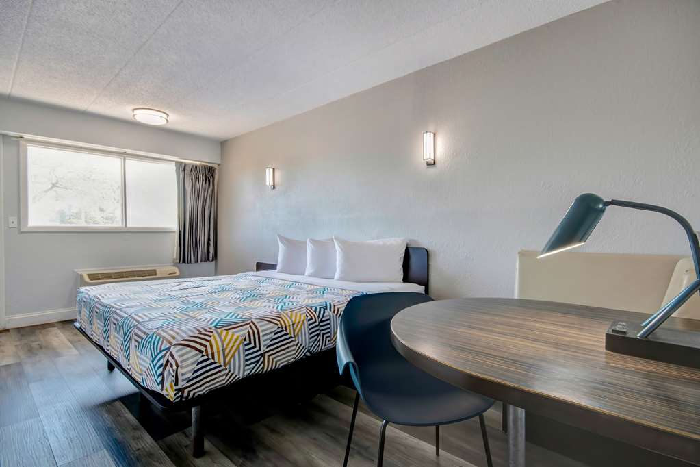 Motel 6 Osu N - photo 21