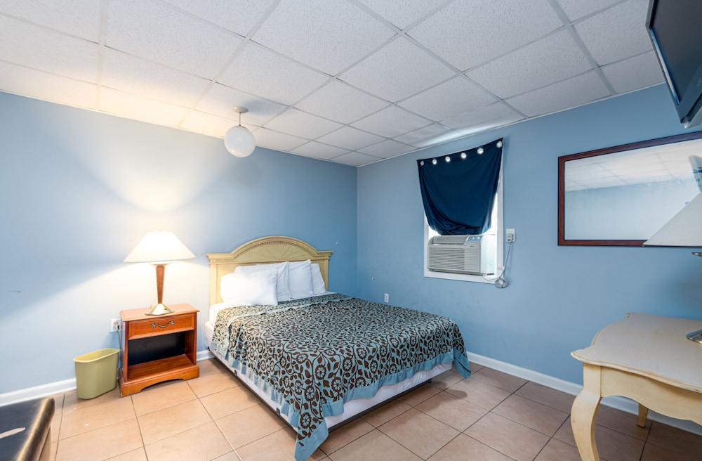 Hotel Charlee Villas by the Beach - photo 16